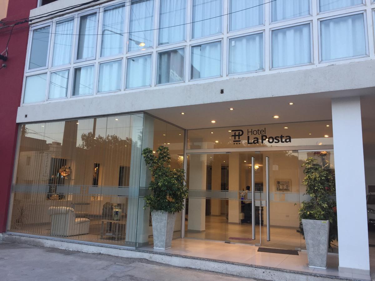 Hotel La Posta Oncativo Esterno foto